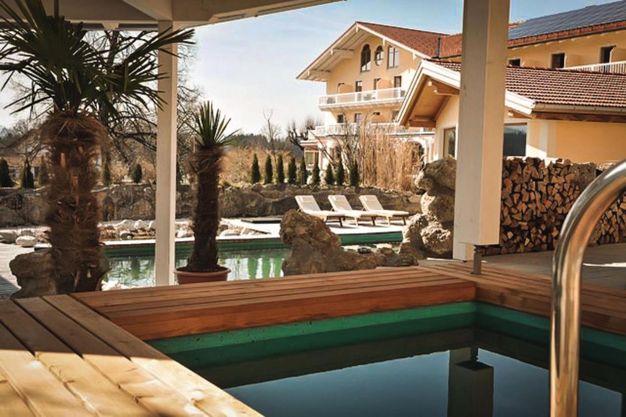 טייסנדורף Wellness Natur Resort Gut Edermann מראה חיצוני תמונה